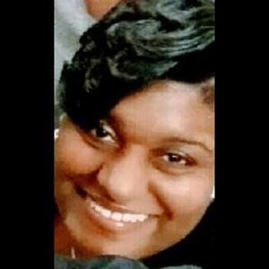 Meet your Posher, Tonya
