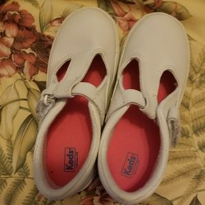 Size 12 Keds t strap