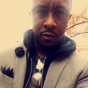 Meet your Posher, Lee