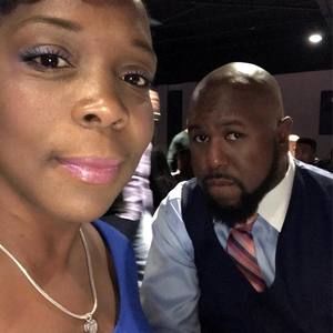 Meet your Posher, Qween