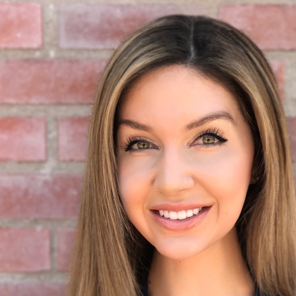 Meet your Posher, Alexandra