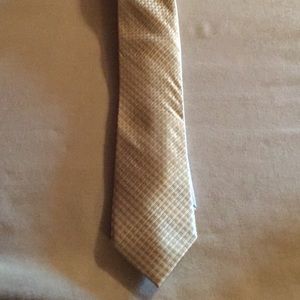 Tommy Hilfiger tie