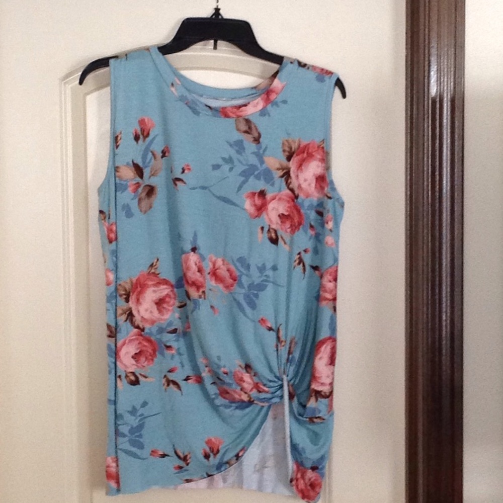 Floral tank top