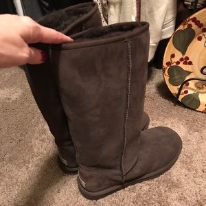 Tall ugg boots