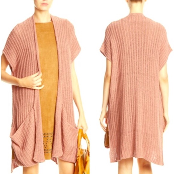 Free People Sweaters - ❗️FREE PEOPLE