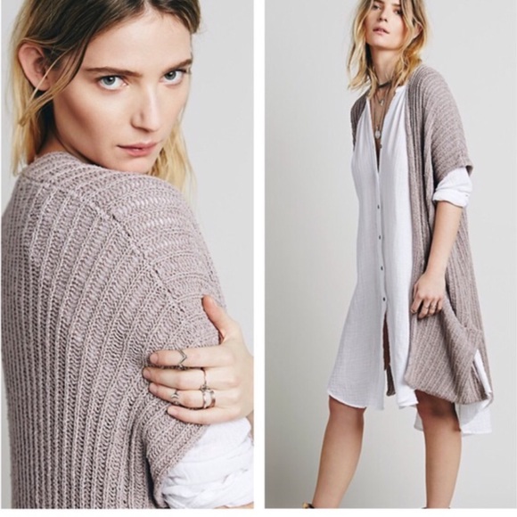 Free People Sweaters - ❗️FREE PEOPLE