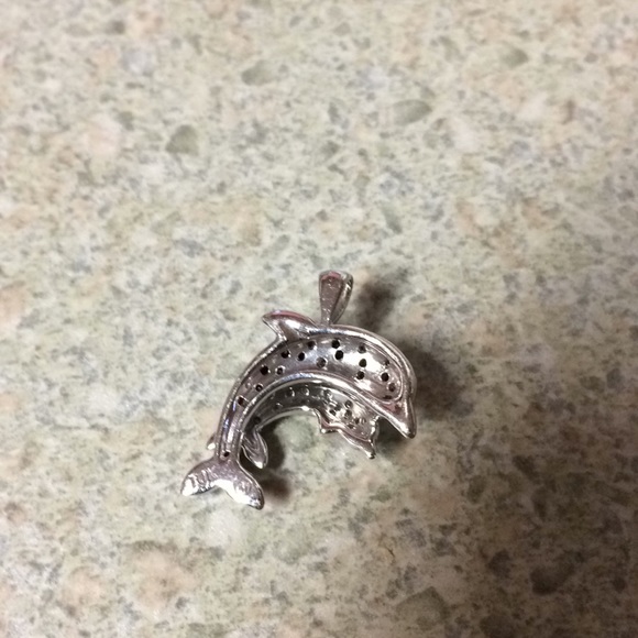 🐬 Dolphin 10K charm with 14K necklace - Picture 2 of 8