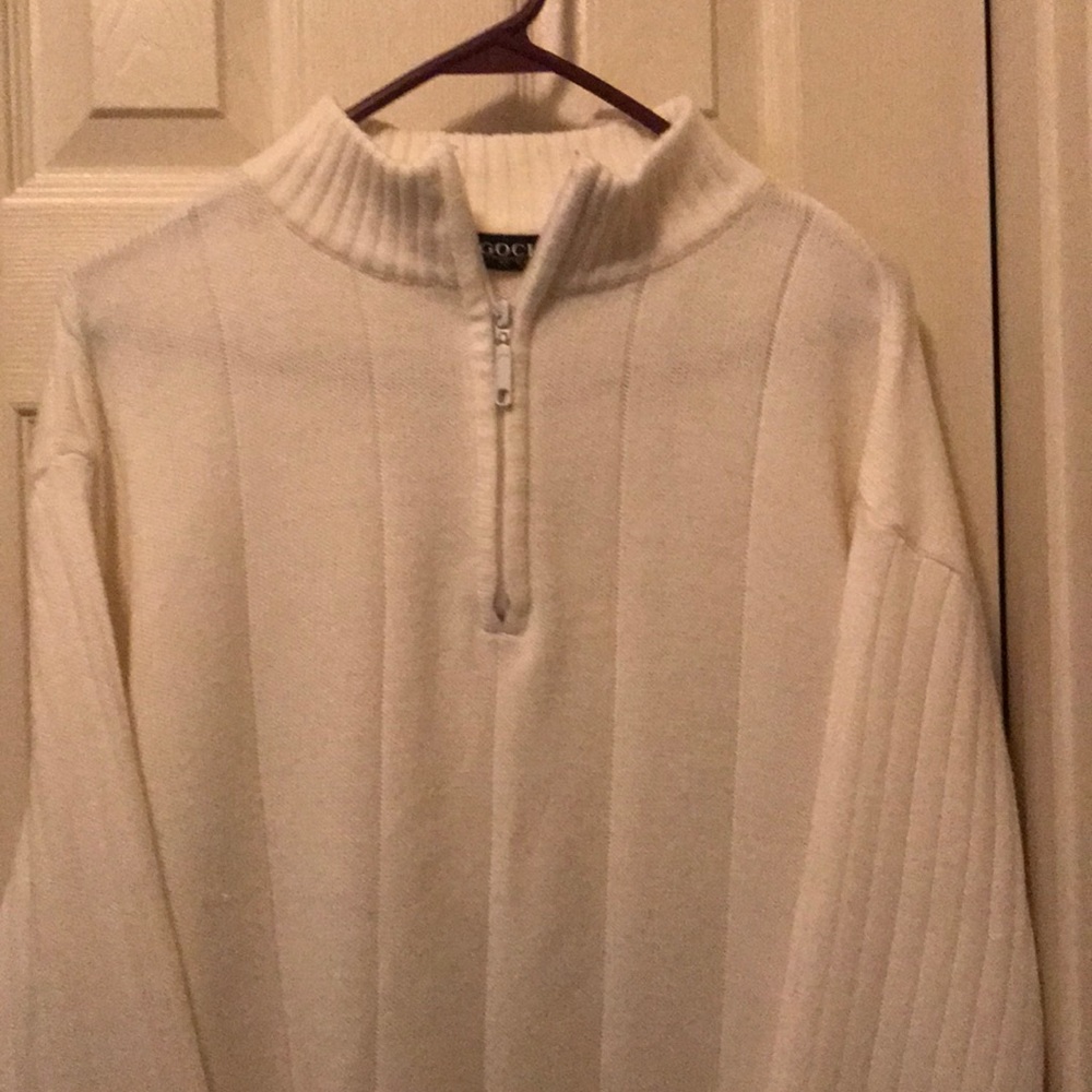Men’s Cream Sweater Size XL