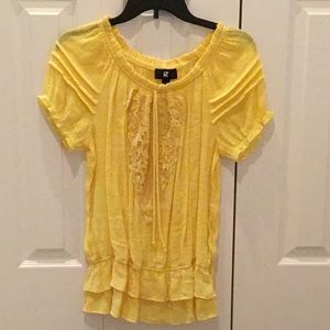 Woman's Yellow Top - Large