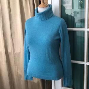 NWT Kinross L 100% Scottish cashmere sweater