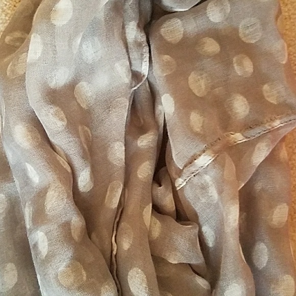 Fun Fashionable Infinity Scarf bundle - Picture 3 of 4