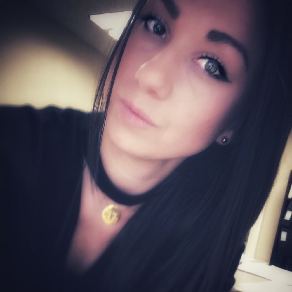 Meet your Posher, Sarah