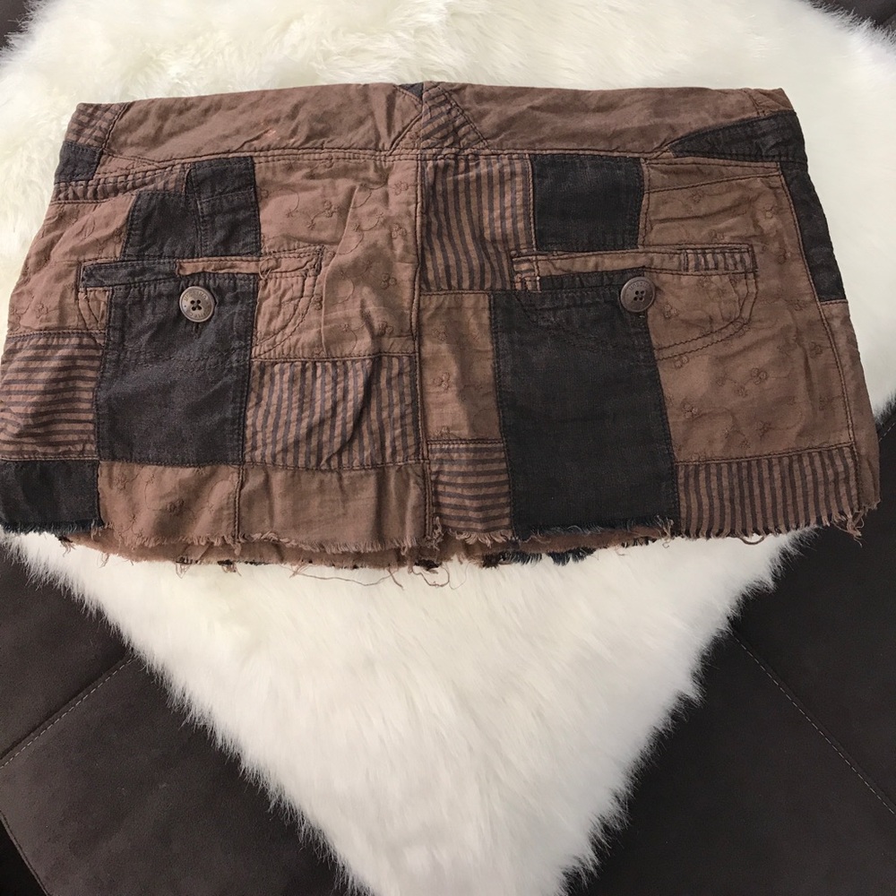 Mini Skirt - Picture 2 of 3