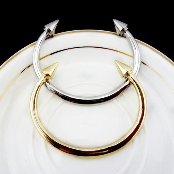 Beautiful set ! SALE '!! - Picture 2 of 3