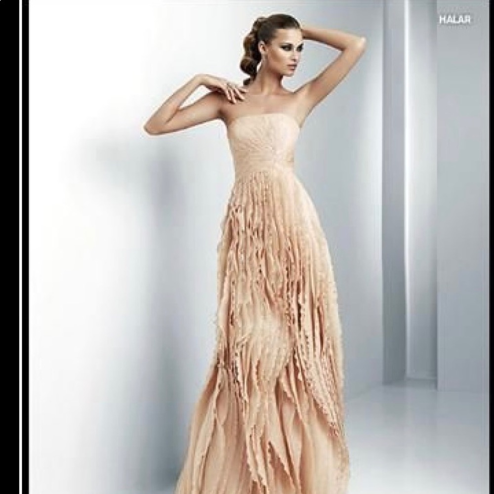 Pronovias Barcelona PEACH color gown😍
