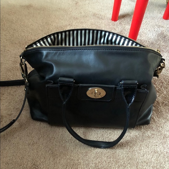 kate spade Handbags - Kate Spade satchel
