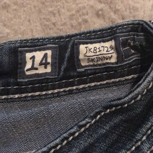 Size 14 skinny miss me jeans - Picture 2 of 4