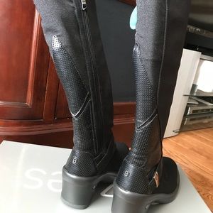 bzees enchanted boot