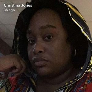 Meet your Posher, Jasmine