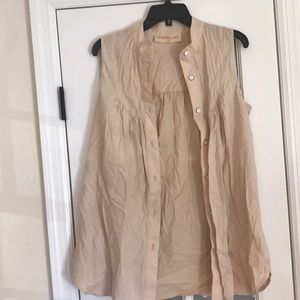 Sleeveless buttondown beige tunic