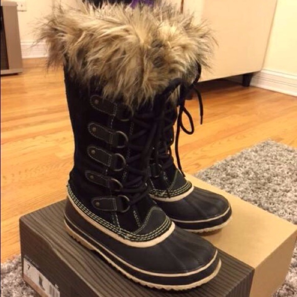 Sorel Joan of Arc Boots - Size 7