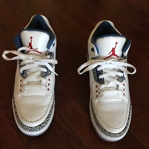 Jordan 3 “True Blue” Retro