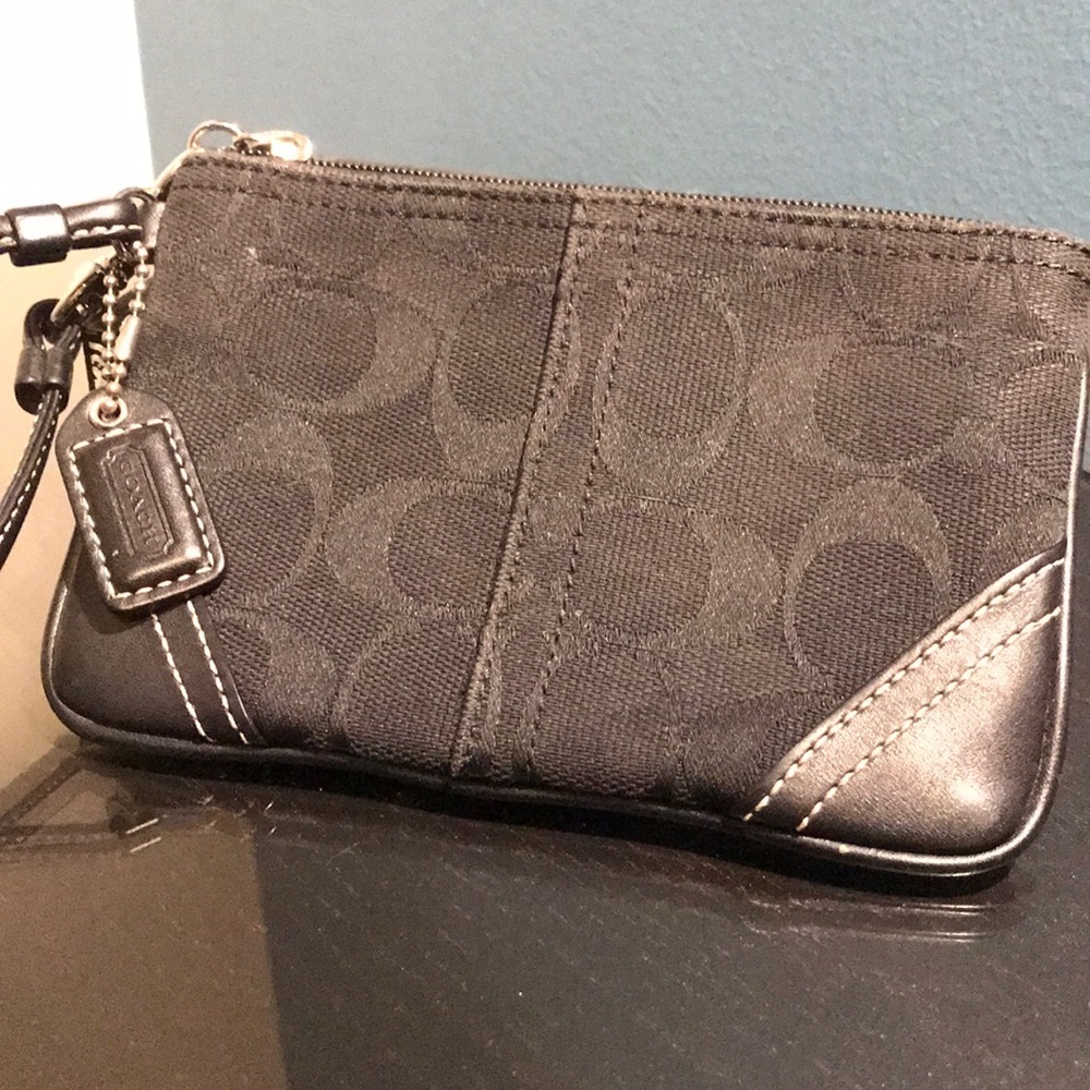 COACH Signature C Black Canvas Wristlet