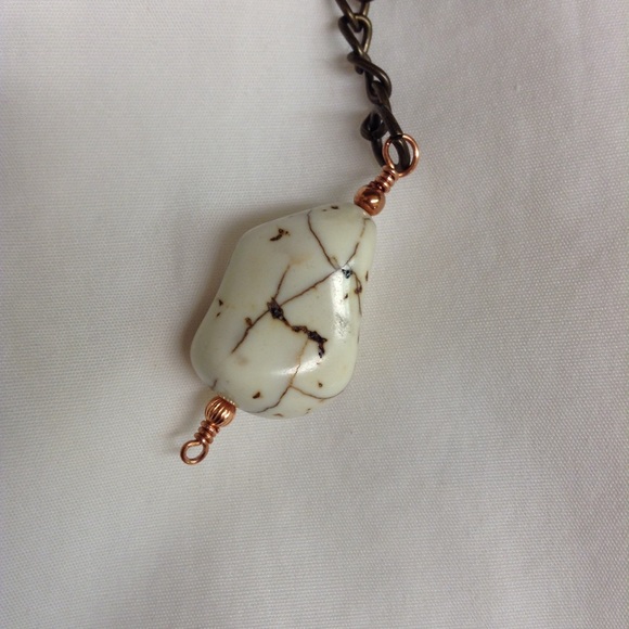 White Turquoise Keychain Charm Keyring Stone - Picture 3 of 3
