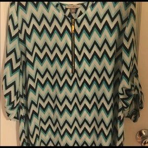 Roz & Ali Chevron Blouse, half zip