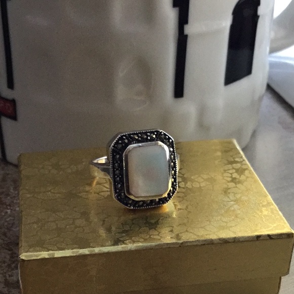 Jewelry - Sterling Silver Ring with White Moonstone Size 7