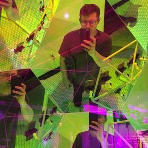 Meet your Posher, Eric