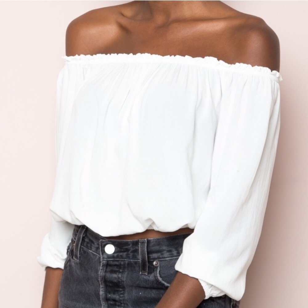 Brandy Melville White off the shoulder top