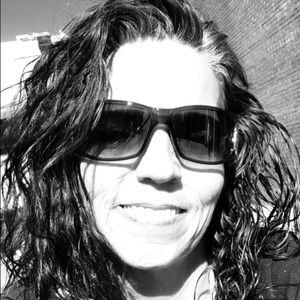 Meet your Posher, Sheena