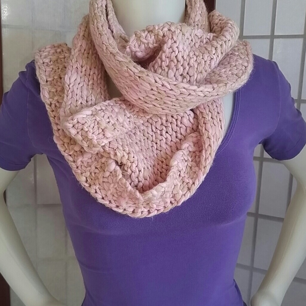 Scarf - Picture 3 of 8