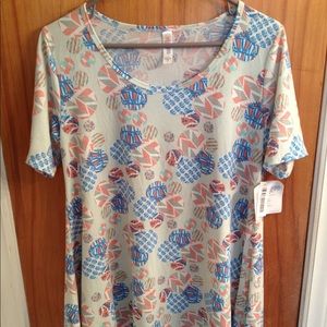 LulaRoe perfect T