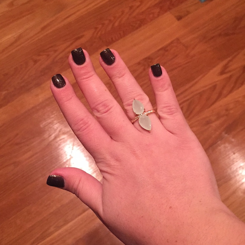 Ring - Picture 3 of 3