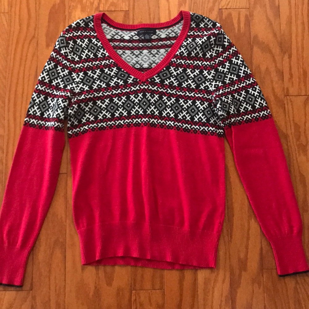 Tommy Hilfiger V-Neck Winter Sweater