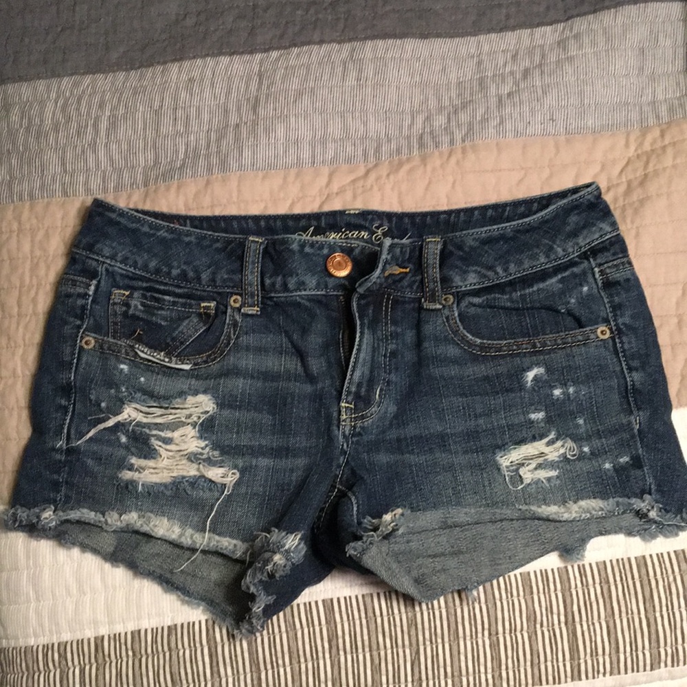 Sexy cutoff Jean shorts