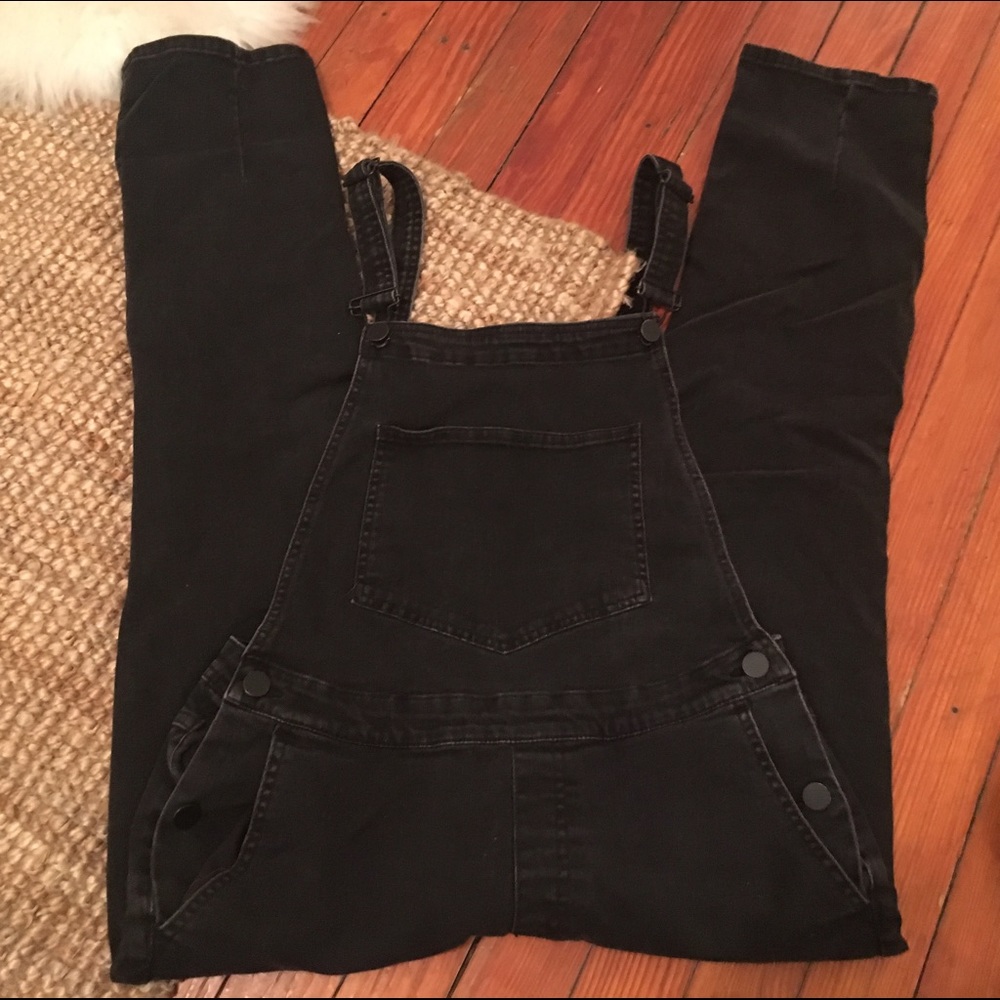 BDG washed black overalls