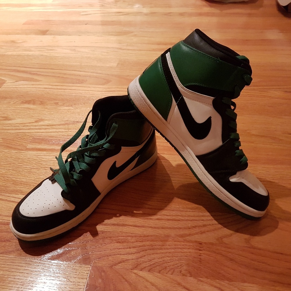 Nike Air Jordan Limited Edition Retro 1 - Celtics