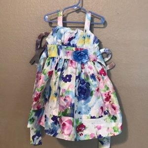 Girls dress