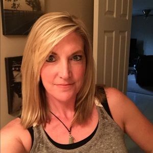 Meet your Posher, April