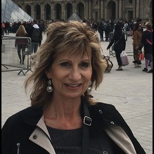 Meet your Posher, Carol