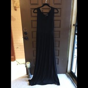 Mother Bee Maternity Black Long Maxi Sz M!