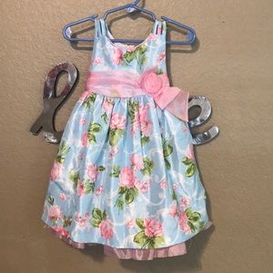 Girls dress