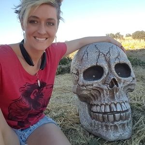 Meet your Posher, Shea