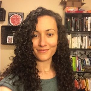 Meet your Posher, Sara