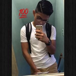 Meet your Posher, Eric