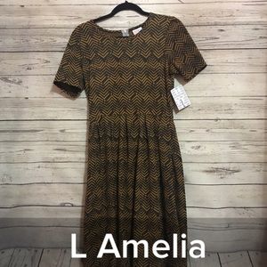 LuLaRoe Amelia Large NWT