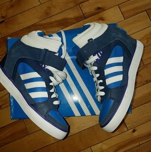 Adidas Women's gym shoes with Wedge heel